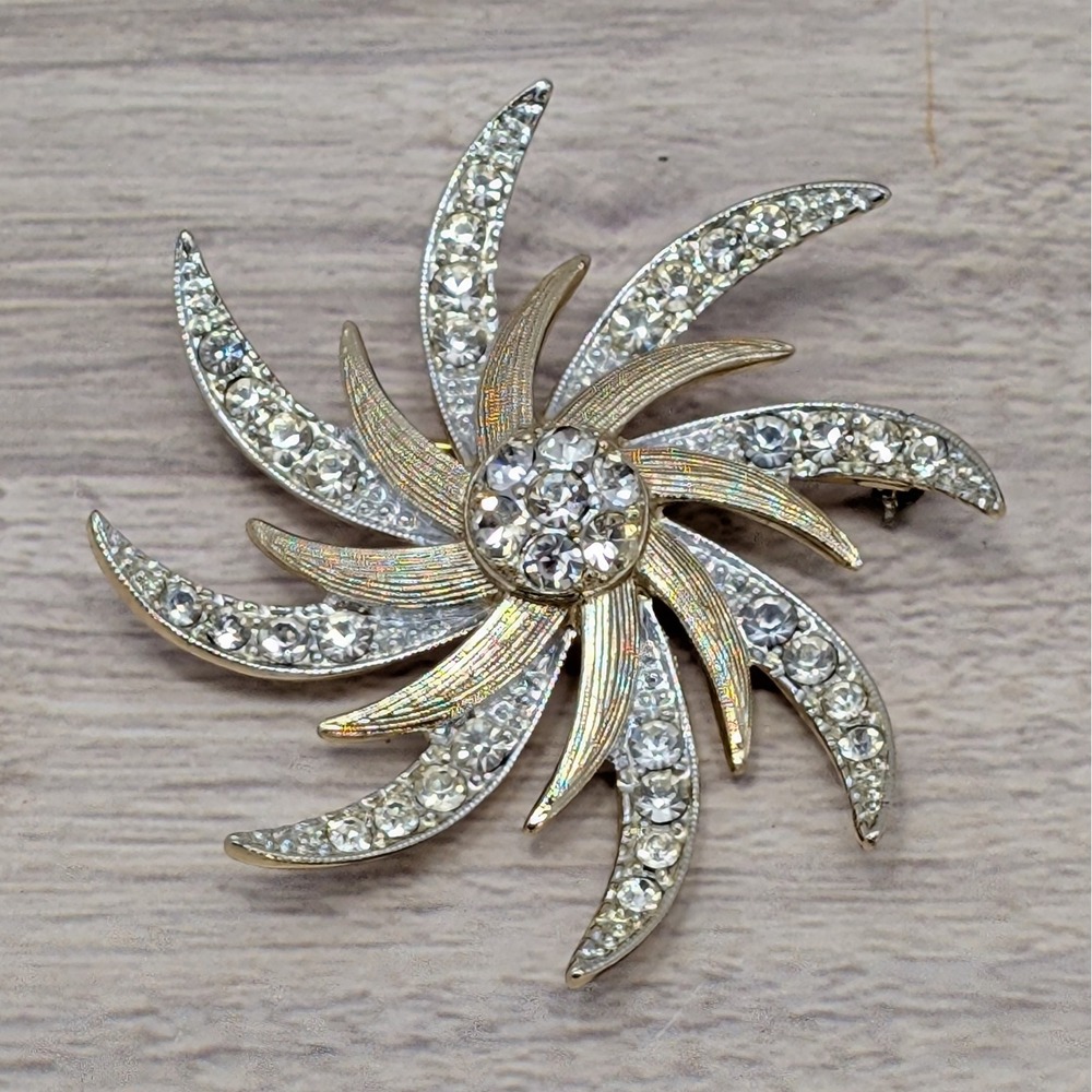 Vintage Sarah Coventry Starburst Swirl Brooch Gold Tone Rhinestone 1960s Signed